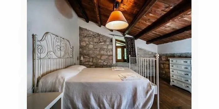 Etico La Casa Di Toti Bed & Breakfast